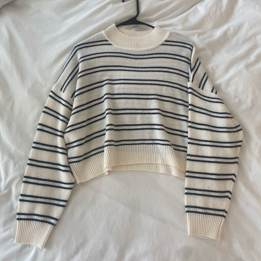Striped boxy sweater